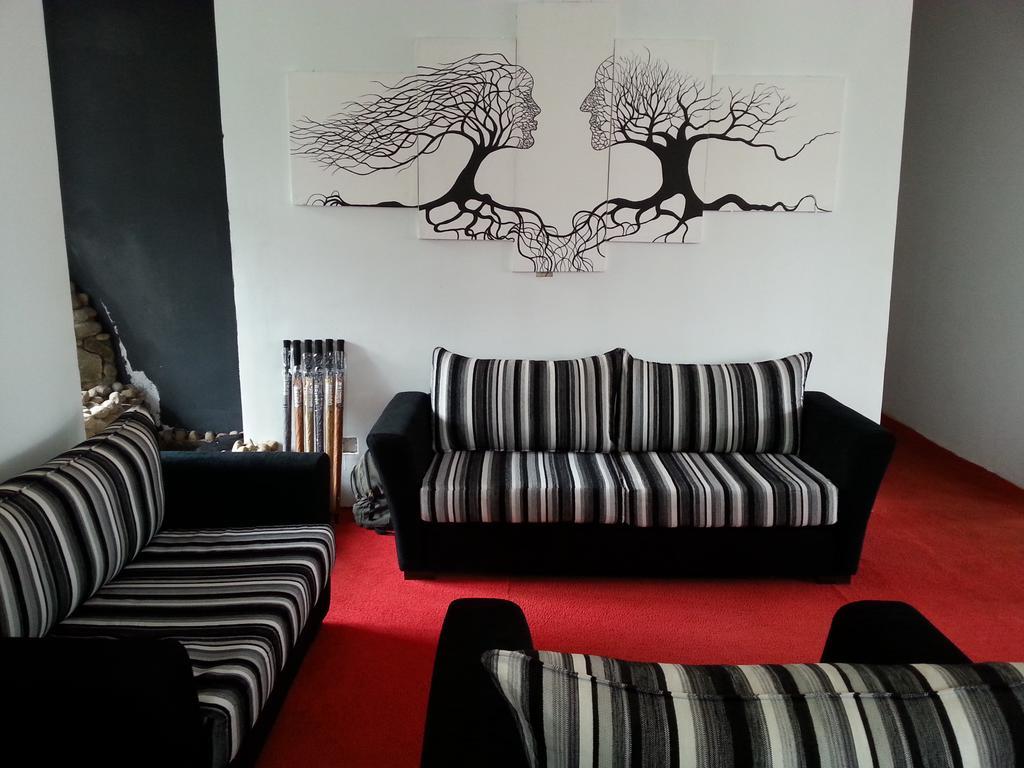 La Cottage Boutique Hotel & Restaurant นูวาราเอลิยา ภายนอก รูปภาพ