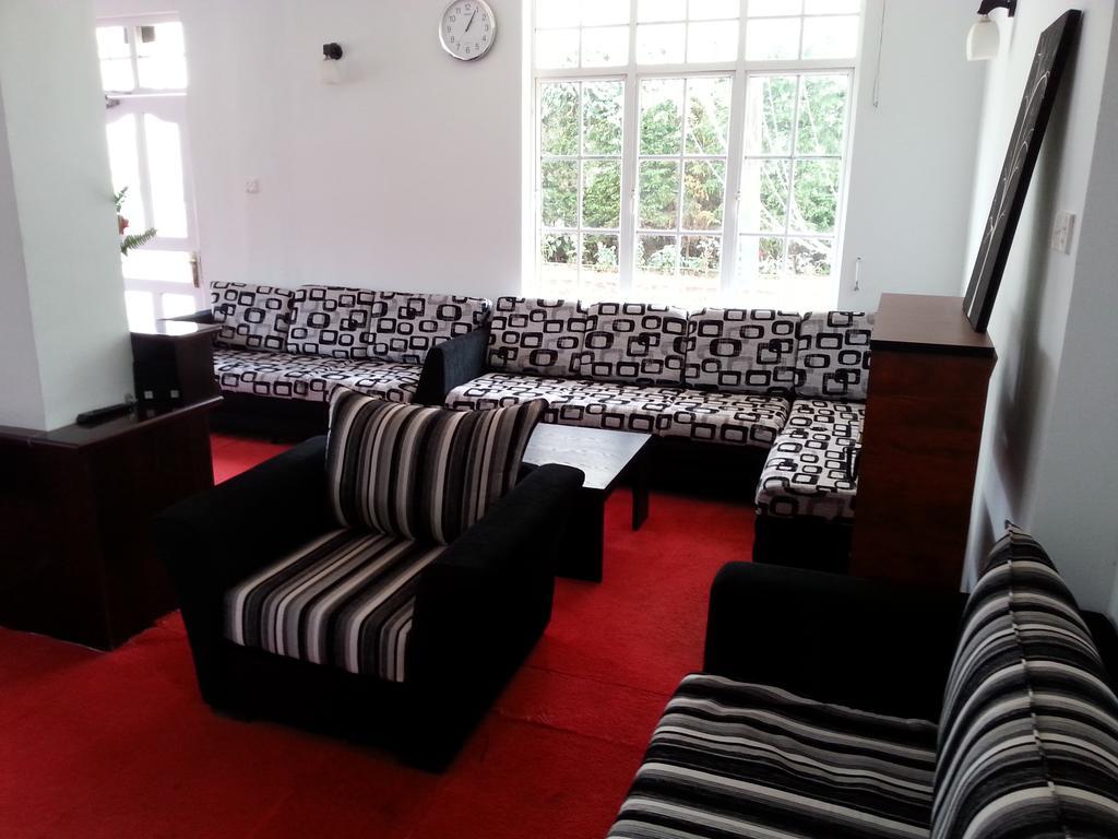 La Cottage Boutique Hotel & Restaurant นูวาราเอลิยา ภายนอก รูปภาพ