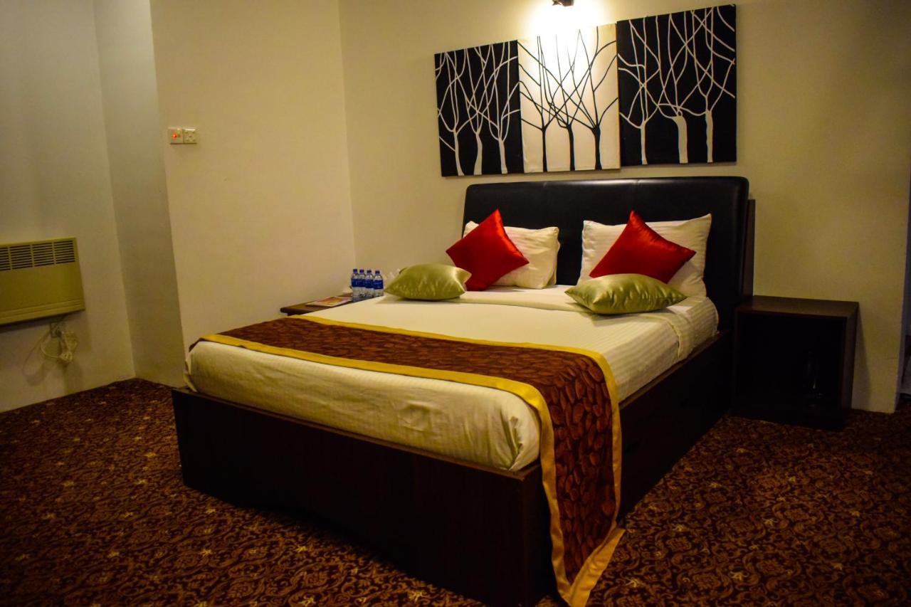La Cottage Boutique Hotel & Restaurant นูวาราเอลิยา ภายนอก รูปภาพ