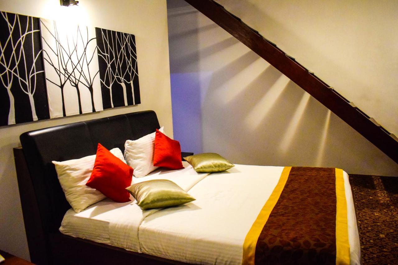 La Cottage Boutique Hotel & Restaurant นูวาราเอลิยา ภายนอก รูปภาพ